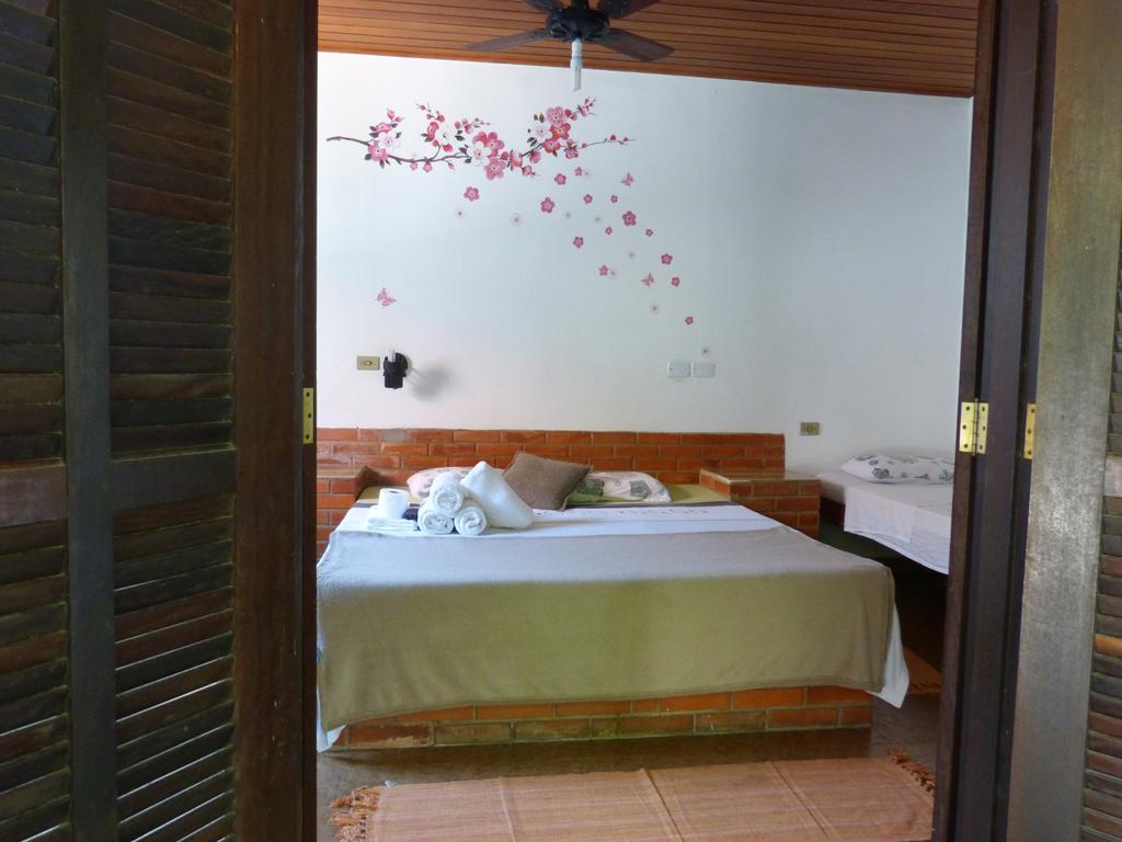 Suites O Flautista Ubatuba Chambre photo